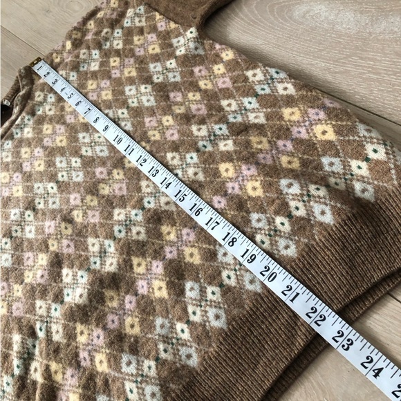 Vintage Banrie 100% Lambswool Made in UK Argyle Color Work Sweater in Beige - Picture 10 of 10